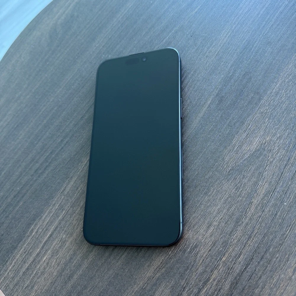 Apple iPhone 15 Pro Max, 256GB, Black Titanium - Unlocked.